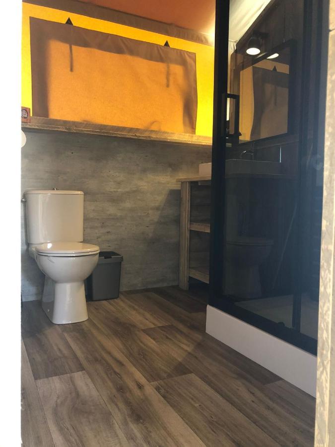 De Hazelaarshof Luxe Glampingtent Bij Natuurgebied De Millingerwaard Kekerdom Kültér fotó